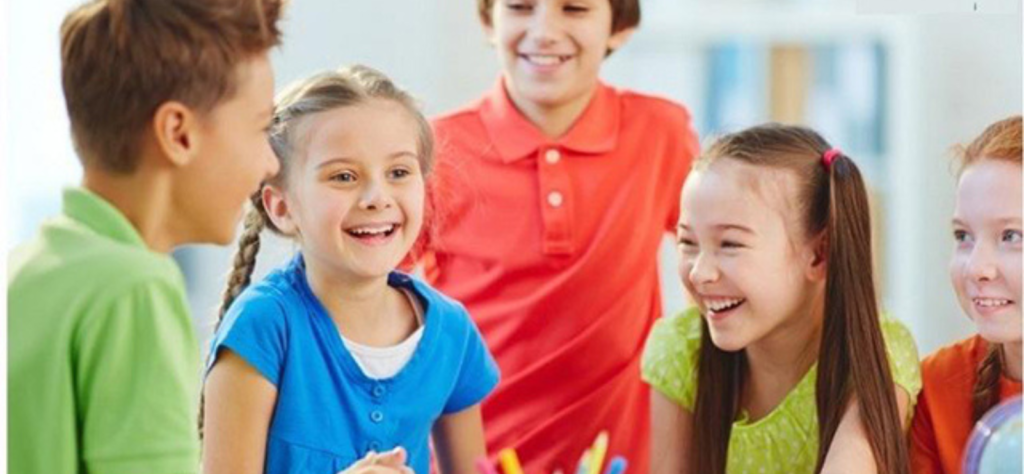 tạo môi trường để con tiếp xúc với tiếng Anh